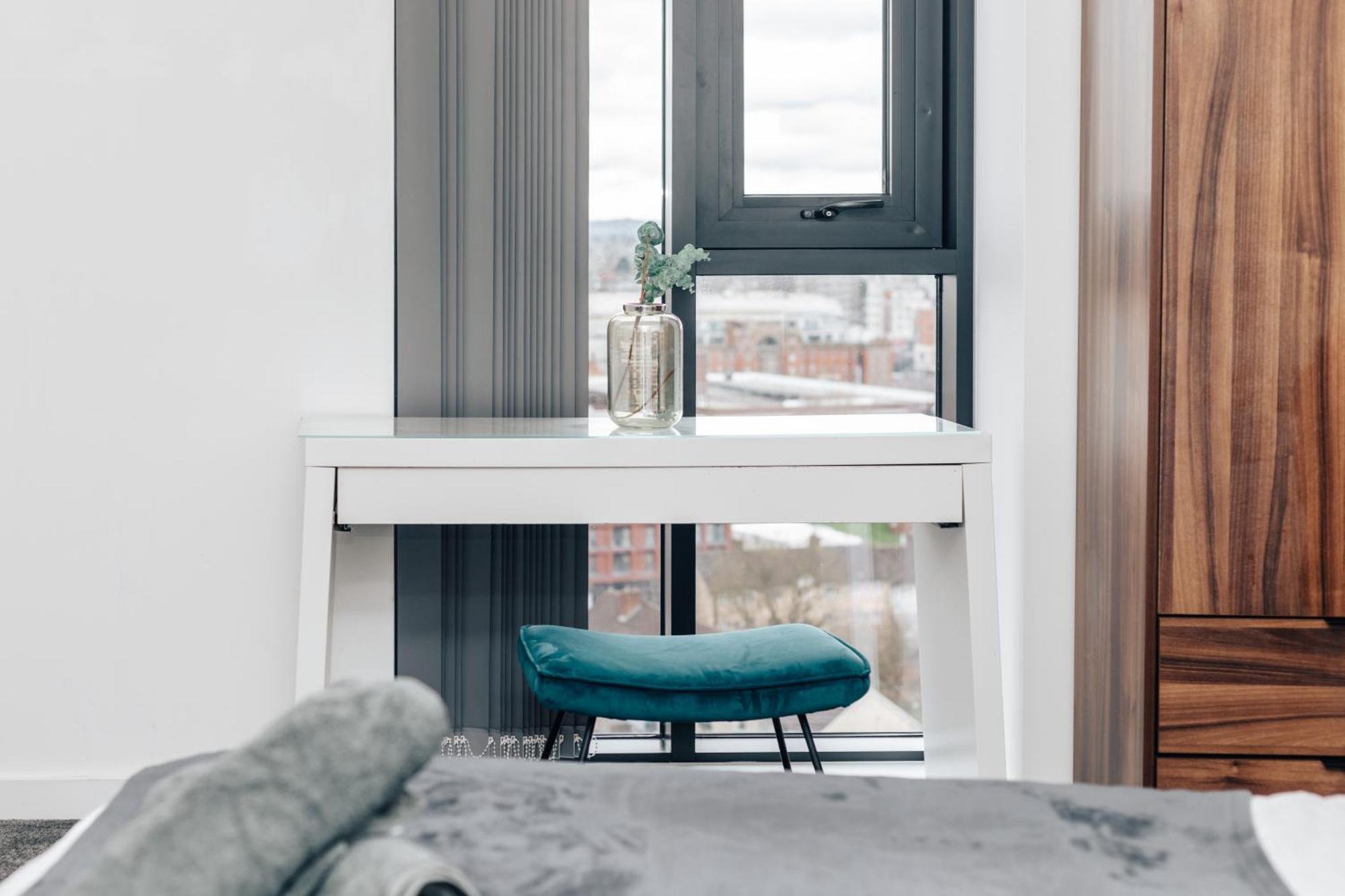 Luxury 2 Bedroom Apartment, Broad Street Birmingham Exteriér fotografie